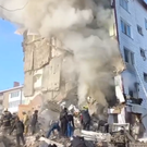 В жилом доме на Сахалине произошел хлопок газа – обрушилось пять этажей, есть погибшие