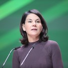 Эксперт назвал слова Бербок об угрозе России политикой комплексной демонизации
