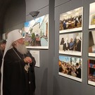 «Это не выставка об одном человеке»: в Национальном музее РТ открылась фотовыставка «Литургия с патриархом»