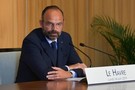 ​Премьер-министр Франции ушел в отставку