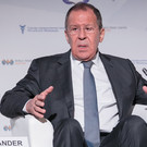 Лавров: Россия уточняет свою ядерную доктрину