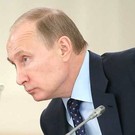 Путин поручил упростить привлечение мигрантов на стройки. Об этом просил Минниханов