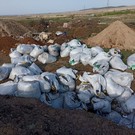 В Татарстане на сельхозземлях пытались закопать нефтехимические отходы
