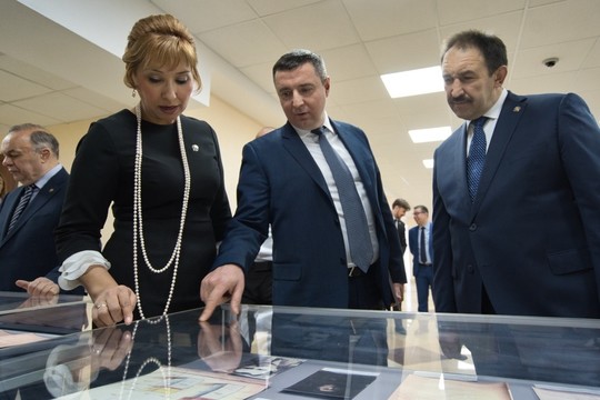 Татарстан на втором месте в ПФО по зарплате