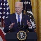 Байден: НАТО не должно позволять себе отставать от ОПК России