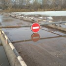 В селе Татарстана подтопило мост, соединяющий республику с Башкортостаном