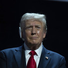  Трамп заявил, что США «отравлены» мигрантами