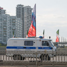 В Челнах молодой человек умер после удара ножом на детской площадке