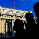 «Ведомости»: ЦБ представил новую систему расчета курса доллара и евро