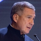 Минниханов выступил на бизнес-форуме в Самарканде