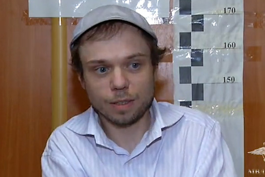«Я уже четвертый год за ней бегаю»: фанат Земфиры рассказал, зачем напал на ее автомобиль