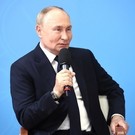Путин поддержал идею ввести «Разговоры о важном» в программу детских садов