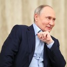 Путин: становится модным иметь много детей