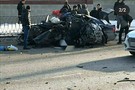Audi влетел в бетонное ограждение на проспекте Победы в Казани – два человека погибли
