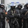 Сотрудники ФСБ проводят обыски в помещениях сети «Красное & Белое» в Челябинске, Москве и Казани