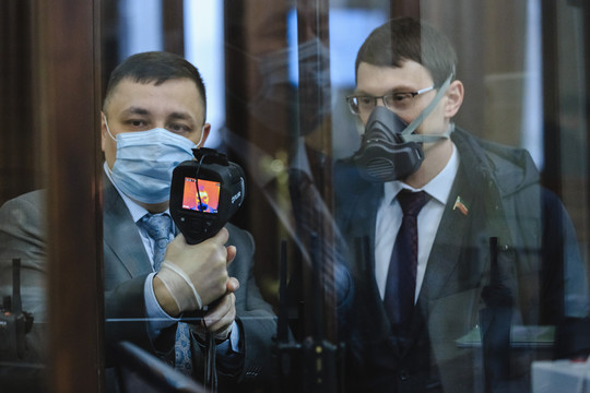 Заседание Госсовета РТ впервые прошло в «коронавирусном» формате