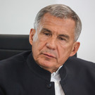 Минниханов посетил завод по производству грузовиков в Иране