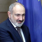 Пашинян посетит Москву в день рождения Путина – он одним из первых поздравил президента