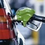 Правительство согласовало с нефтяниками удержание цен на топливо на уровне майских до конца года
