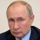 Путин поручил не останавливать транзит газа через Украину
