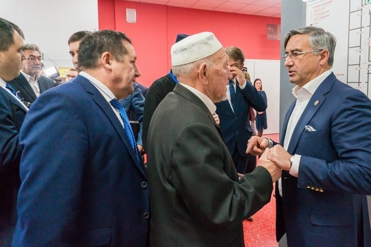 Как Шайхразиев заручился поддержкой Фаузии Байрамовой и Айдара Халима