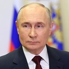 Путин назвал величайшим даром женщин рождение детей