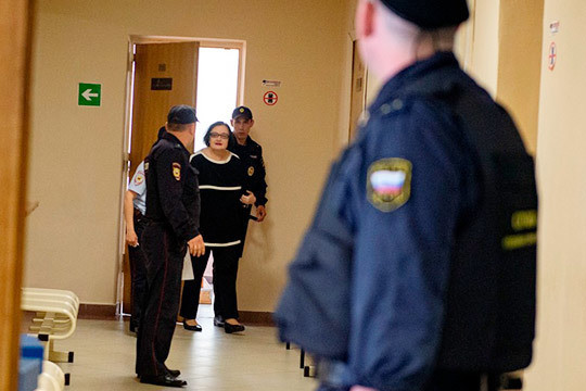Евгению Даутову взяли под стражу в зале суда