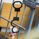 Суд арестовал обвиняемого в покушении на Прилепина Пермякова