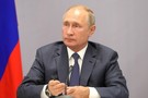 Путин повысил зарплаты госслужащим