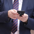 СМИ: Продажи iPhone в РФ упали из-за неудобства их использования