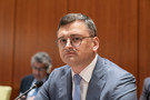 Зеленский объяснил отставку главы МИД Украины Кулебы