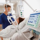 На ИВЛ в Челнах 18 пациентов, средний возраст – старше 60 лет