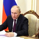 Путин ответил на идею поделить Россию на десятки мелких образований