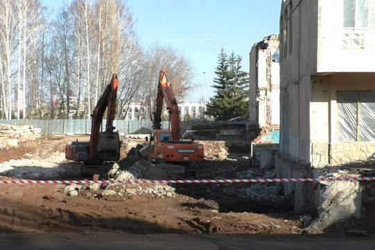 В Челнах реконструируют здание под татарский драмтеатр