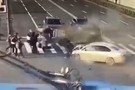 В Петербурге автомобиль сбил 7 человек на переходе: страшная авария попала на видео​