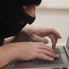Минцифры РФ: Информация о том, что мошенники могут завладеть чужой квартирой на «Госуслугах», – фейк