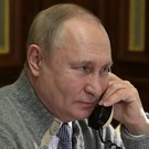 Путин созвонился с королем Бахрейна