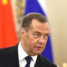 Медведев о возможной отправке французских войск на Украину: «Для пользы дела было бы неплохо»