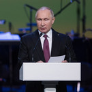 Путин пообещал предпринимателям землю за ликвидацию бесхозных свалок за свой счет