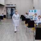 Собянин открыл еще один крупный центр вакцинации в Москве. На этот раз один из самых больших в мире