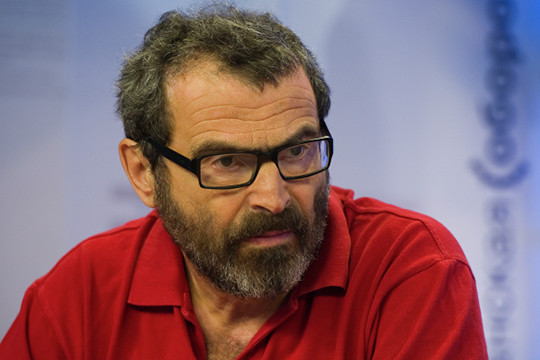Аркадий Дубнов: «Алиеву не дадут ни проиграть, ни выиграть эту войну до конца»