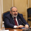 Пашинян заявил, что в Армении введут добровольную срочную службу для женщин