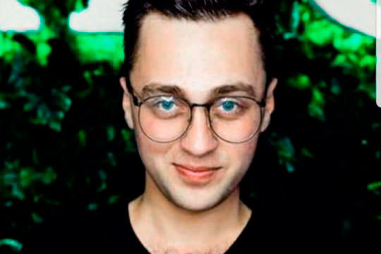 «Бар007»: что такое древнегреческий салат, невероятная рыба и при чем тут Дональд Трамп