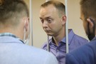 Сафронова завели в зал суда. Первые фото