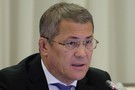 О лозунгах, зарплате и о том, кого нужно носить на руках: 10 цитат с послания Радия Хабирова 
