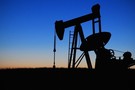 Стоимость нефти Brent на открытии торгов рухнула более чем на 30%