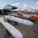 Российские военные нанесли групповой удар высокоточным оружием по предприятиям Украины