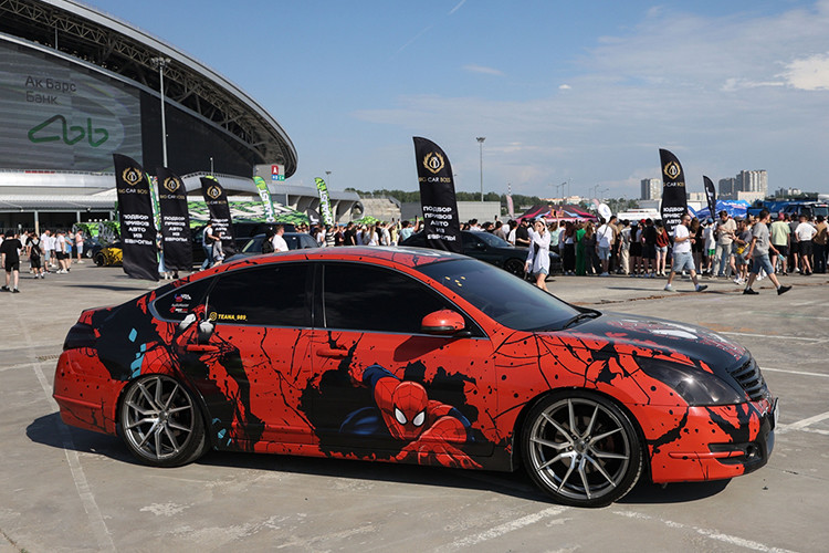 Дрифт-уикенд на «Ак Барс Арене»: хроника Ugol Drift & Meet 2025