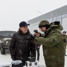 Метшин передал мобилизованным казанцам автомобили «УАЗ-Хантер» и спецоборудование