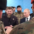 Кадыров показал Путину трофейное оружие и подготовку добровольцев к СВО в университете спецназа
